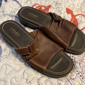 VINTAGE Villager Sandals